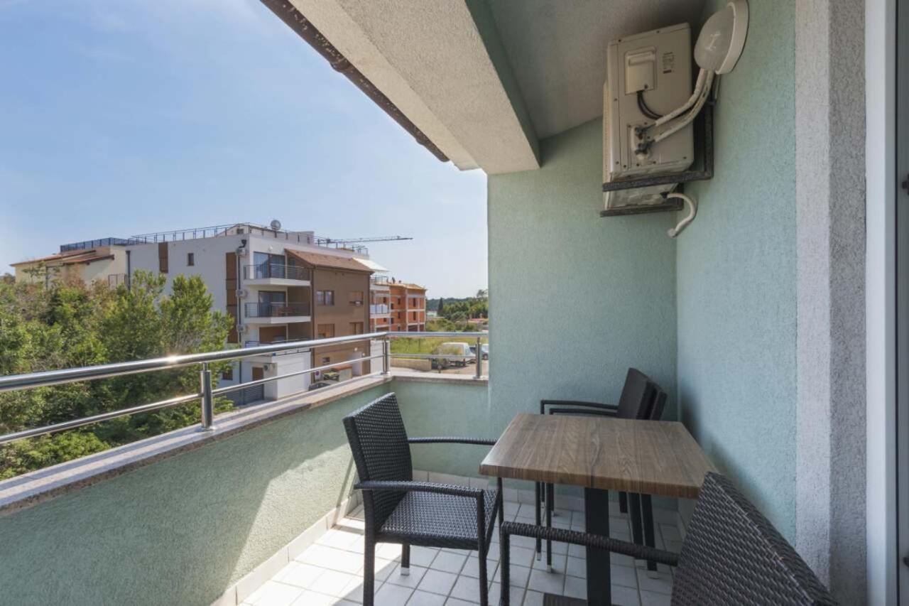 Apartments Riva Медулин Екстер'єр фото
