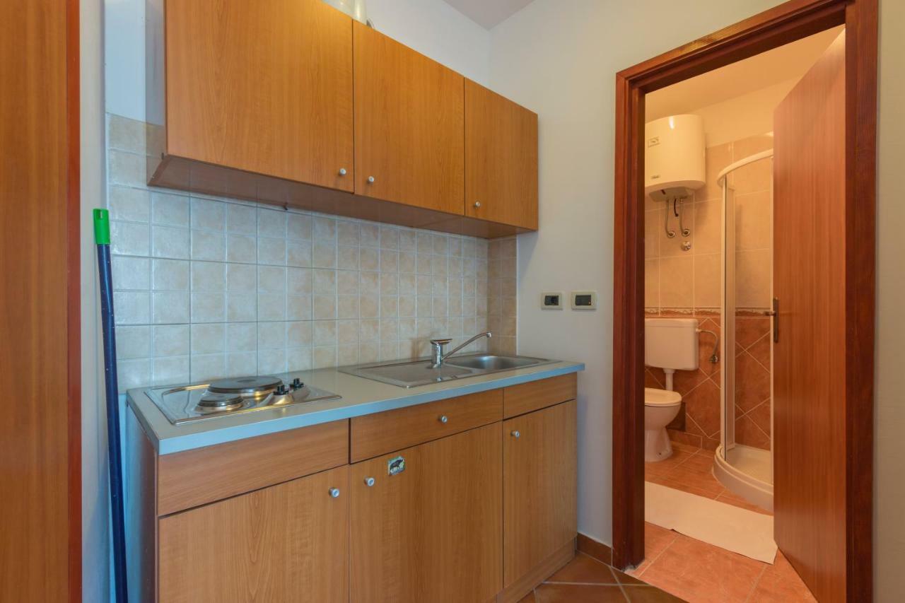 Apartments Riva Медулин Екстер'єр фото